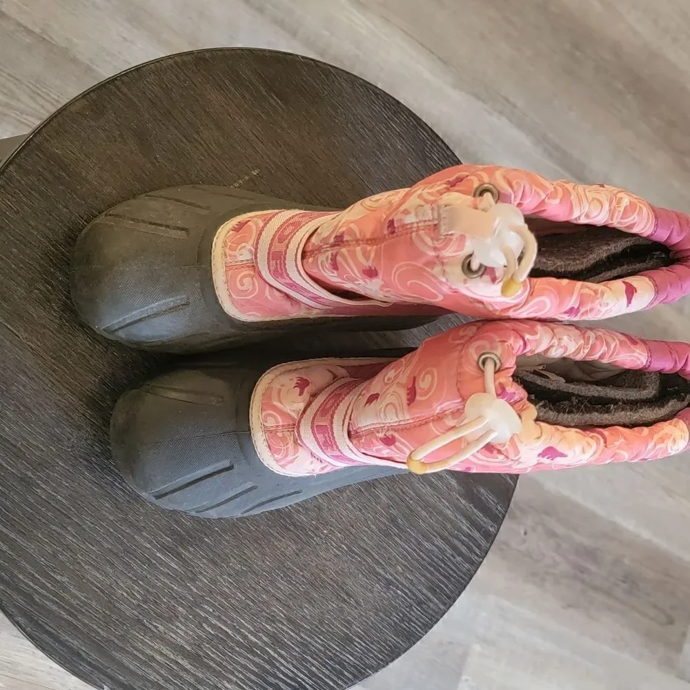 Sorel Cub pink winter boots size 1